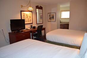 Aspen Village Inn