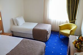 Palan Hotel