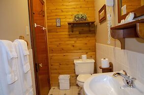 Crandell Mountain Lodge