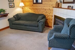 Crandell Mountain Lodge