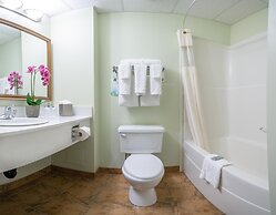 Service Plus Inns and Suites Calgary