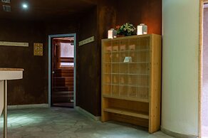 Hotel Alpine Mugon