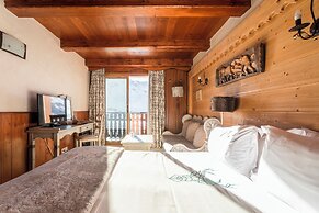 Hôtel Les Campanules by Les Etincelles