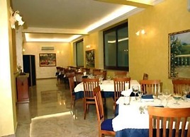 Cordial Hotel