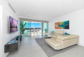 Grand Apartments