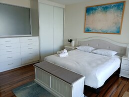 Grand Apartments