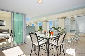 Grand Apartments