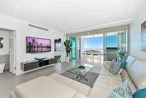 Grand Apartments