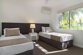 The White House Port Douglas