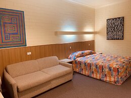 Opal Inn Hotel Motel