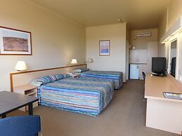 Opal Inn Hotel Motel
