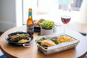 Coogee Bay Boutique Hotel