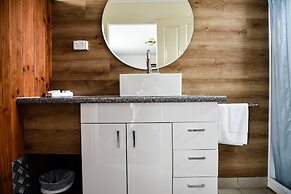 Hobart Tower Motel