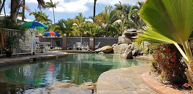 Reef Palms Motel