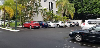 Reef Palms Motel