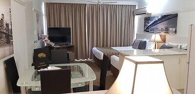 Reef Palms Motel