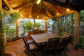 Reef Palms Motel