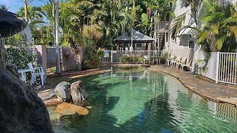 Reef Palms Motel