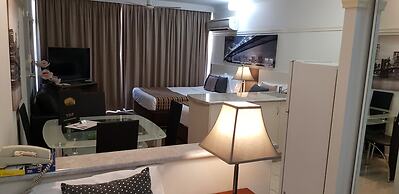 Reef Palms Motel