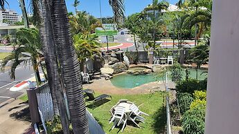 Reef Palms Motel