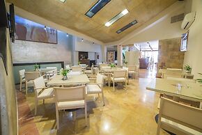 Hotel Acinipo