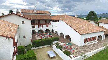 VVF Pays Basque Sare La Rhune, Sare