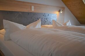TIPTOP Hotel Hirt
