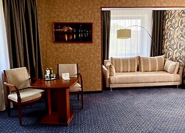 City Hotel