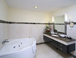 Aldovia Resort & Convention