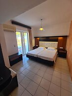 Corali Hotel