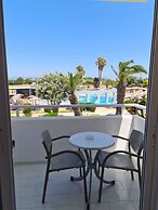 Corali Hotel