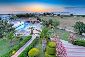 Corali Hotel