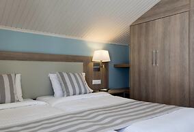 Acharavi Beach Hotel