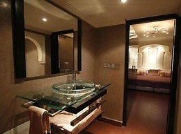 Riad Carllian