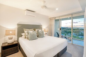Noosa Crest