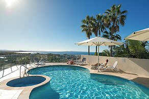 Noosa Crest