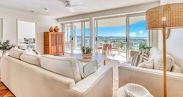 Noosa Crest