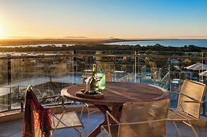 Noosa Crest