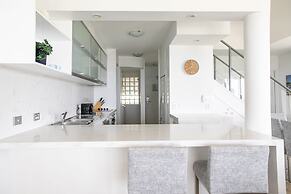 Noosa Crest