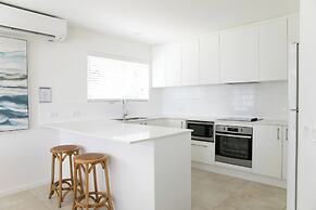 Noosa Crest