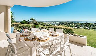 Noosa Crest