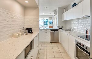 Noosa Crest