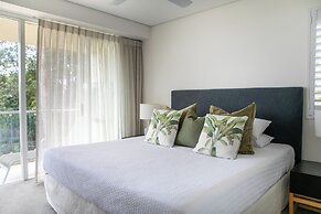 Noosa Crest
