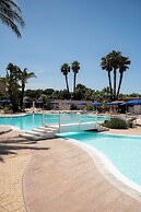 Delfino Beach Hotel