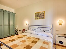 Golf Residence
