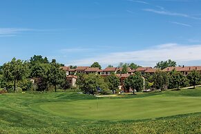 Golf Residence