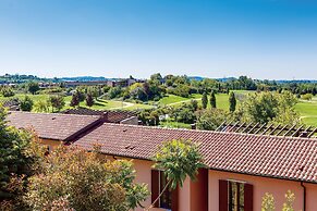 Golf Residence