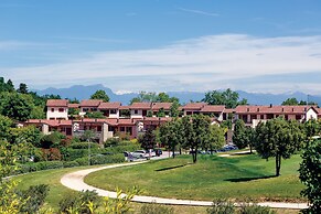 Golf Residence