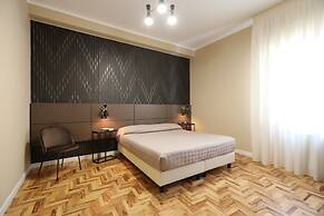 Royal Hotel