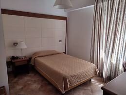 Royal Hotel